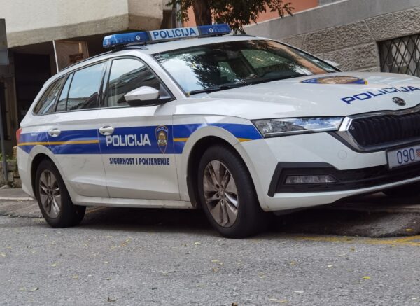 policija auto rijeka 2023 12