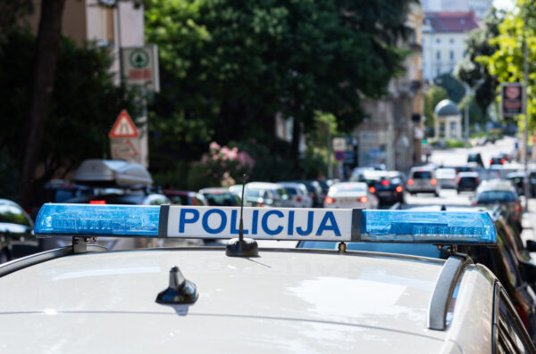 Ilustrativna policija-159
